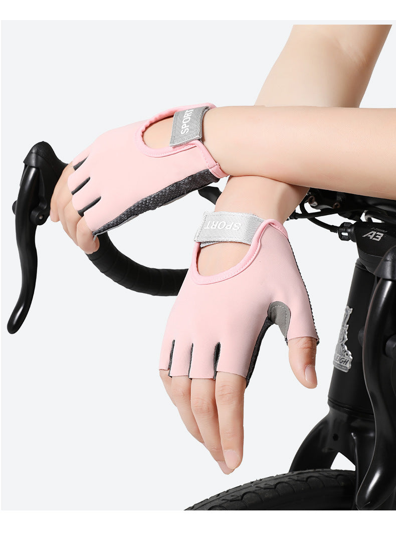 Women's Gym Gloves – Anti-Callus Half-Finger Gloves for Pull-Ups & Weight Training