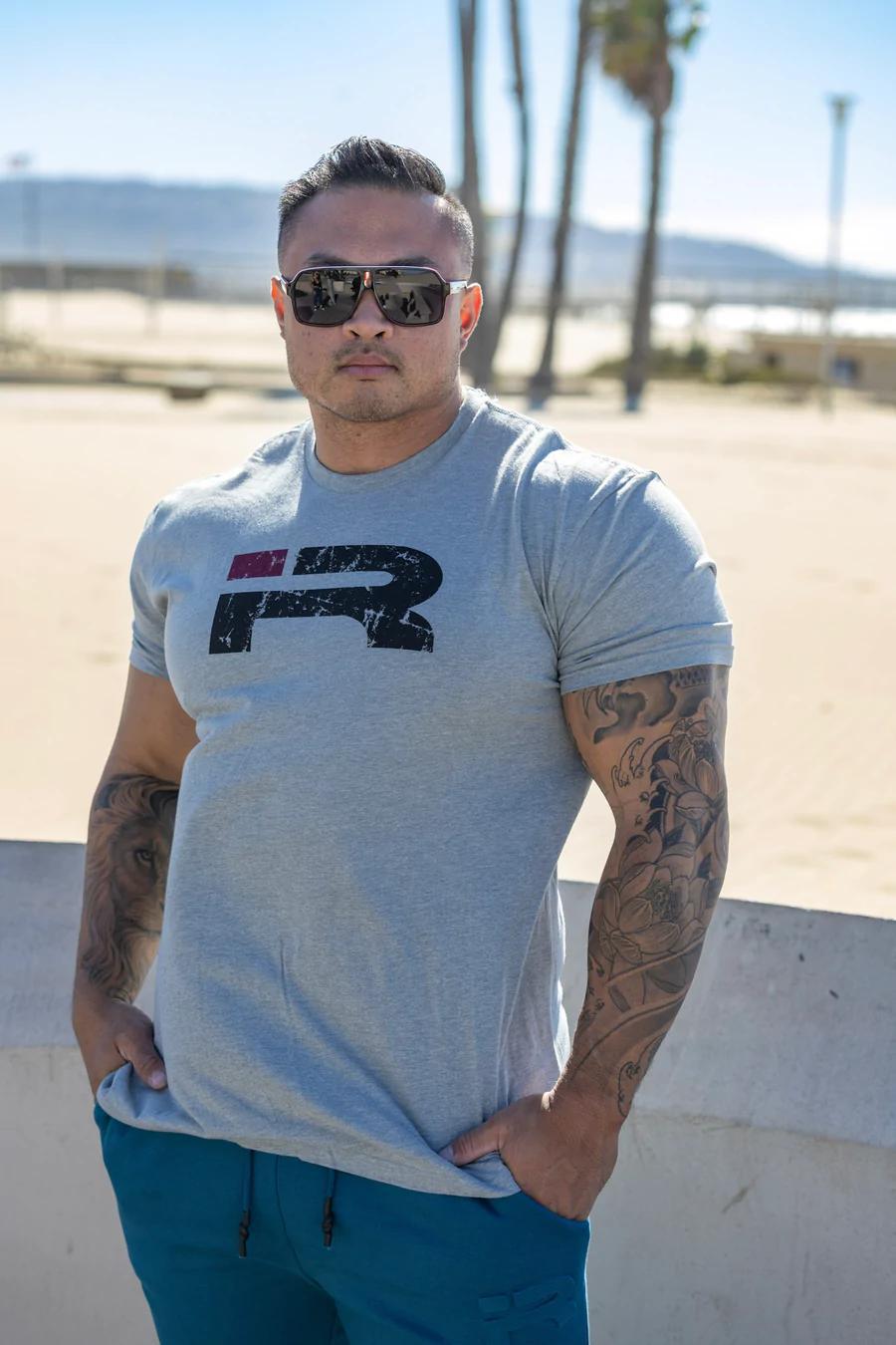 Men's Fitness T-Shirt – Loose Fit Breathable Sports Gym & Running Top