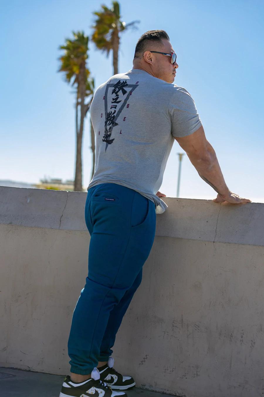 Men's Fitness T-Shirt – Loose Fit Breathable Sports Gym & Running Top